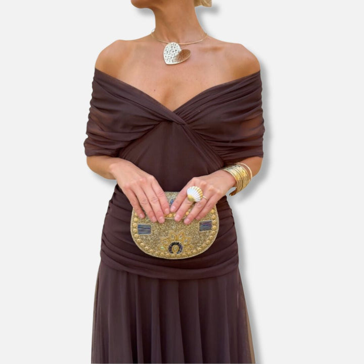 Evelyn – Elegant Dress with V-Neck