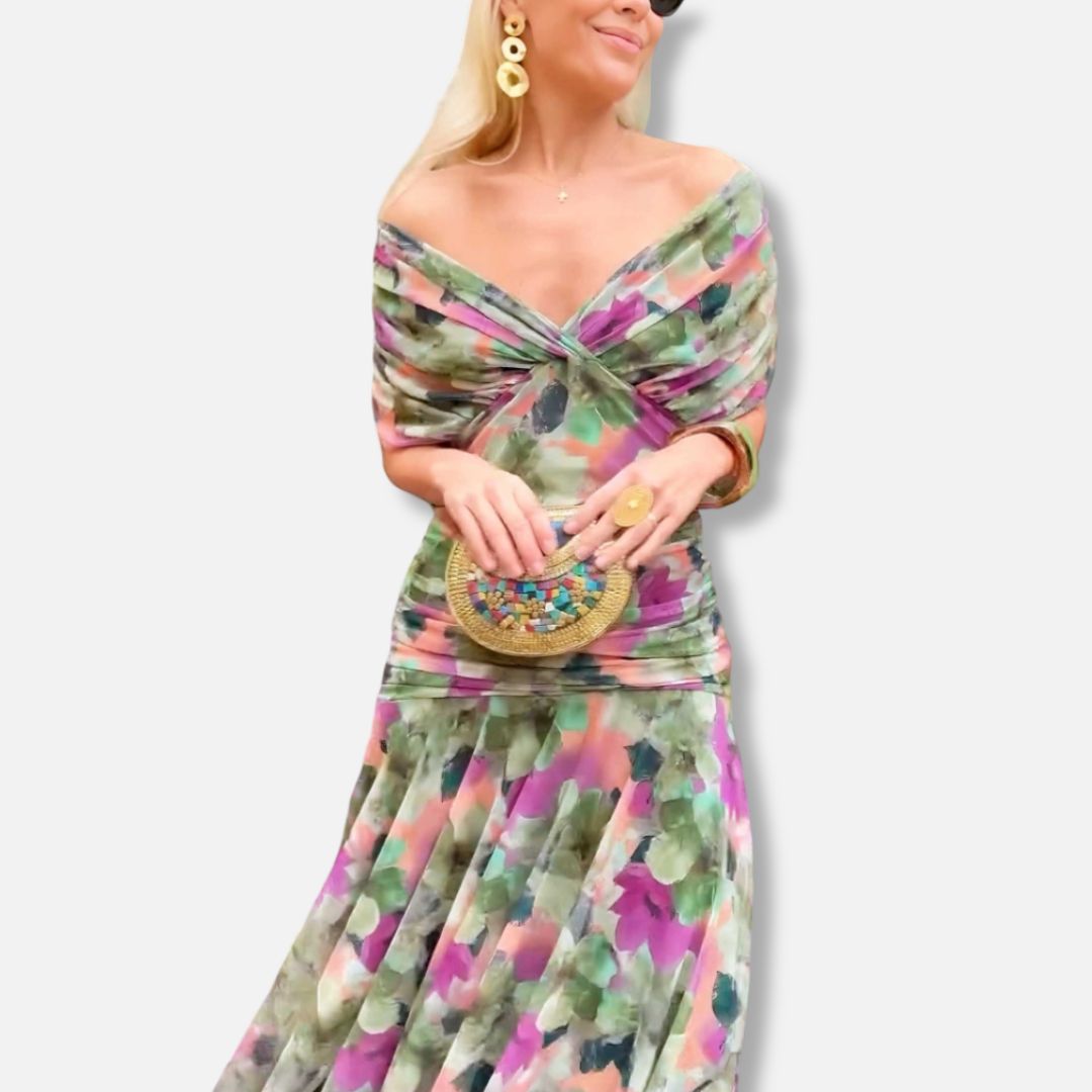Evelyn – Elegant Dress with V-Neck