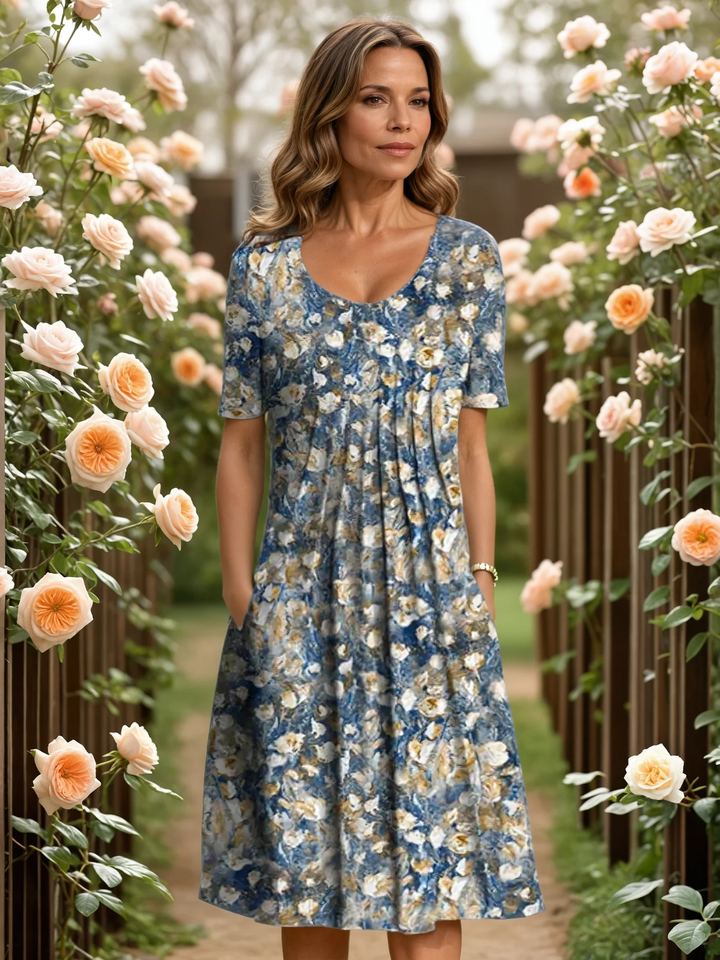 Harper | Elegant dress with a flattering finish at the belly