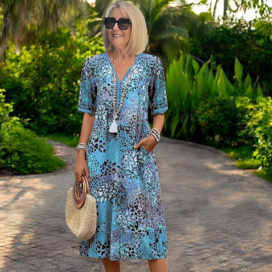 Iris | Lightweight Flowing Dress with Flattering Effect