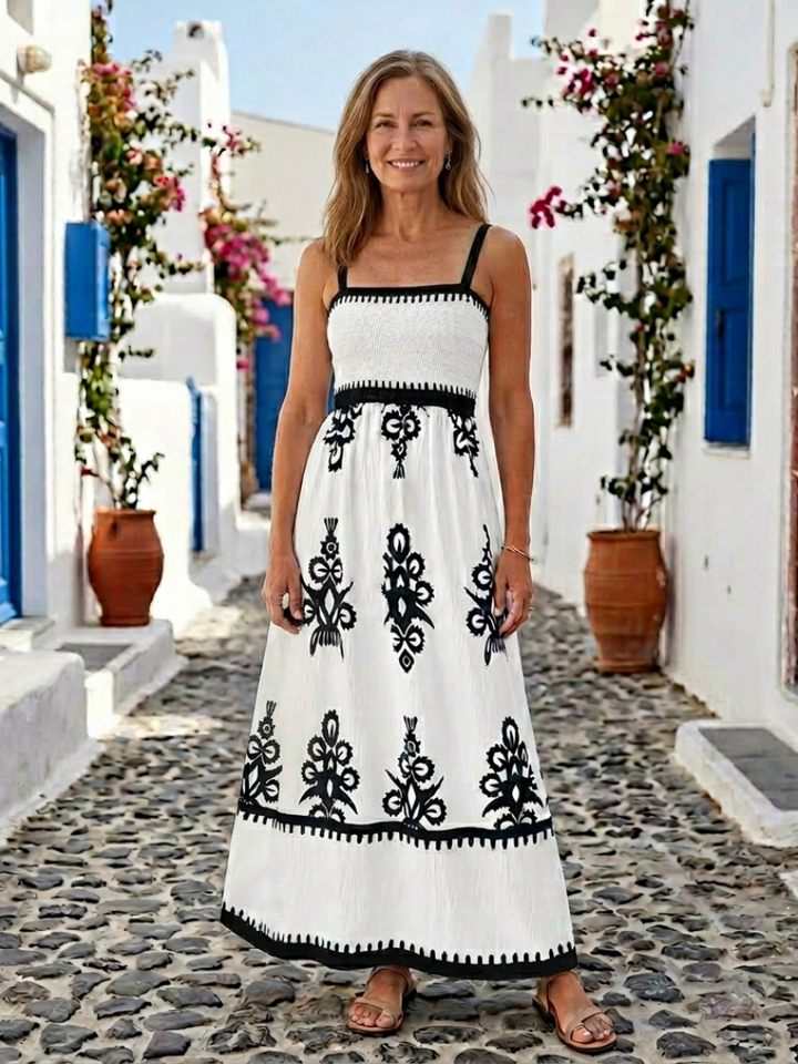 Odelina | Elegant and Comfortable Long Dress with Smocked Bodice, Sleeveless