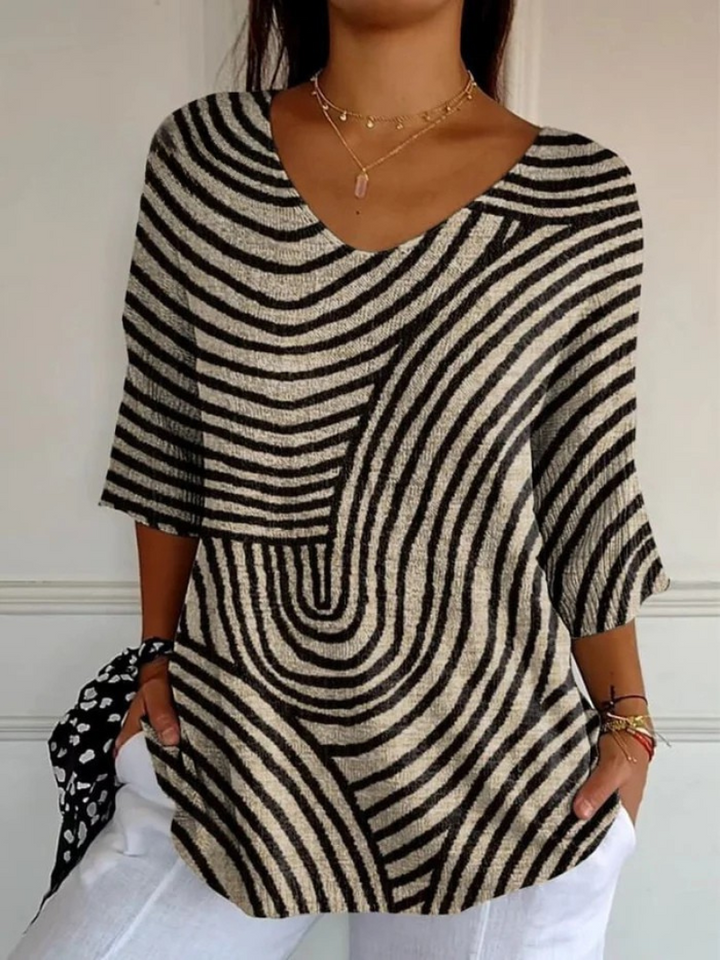 Casual Knit Sweater with Retro Geometric Pattern for Women