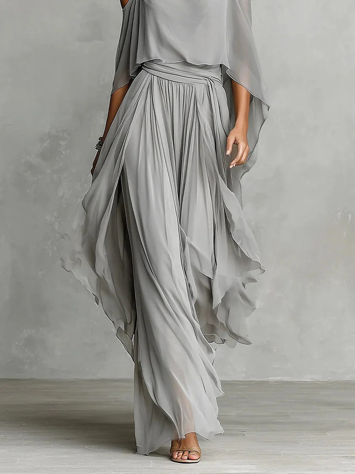 Isabella | Complete gray set with strap top and light pants